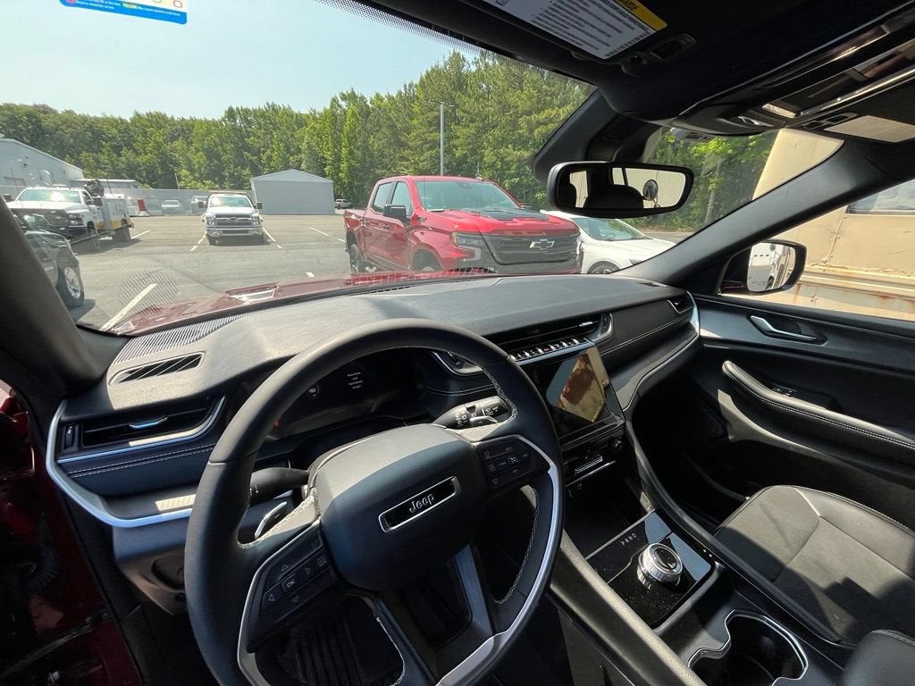 2024 Jeep Grand Cherokee L Altitude
