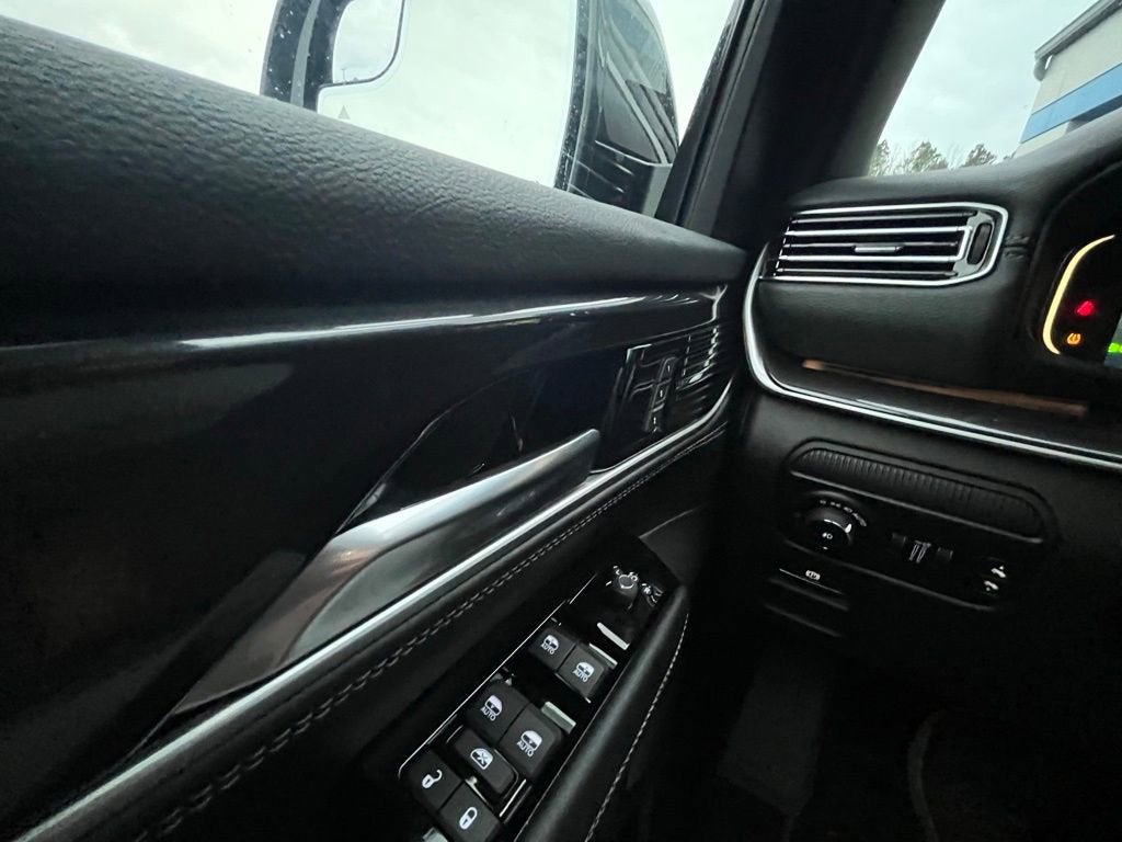 2024 Jeep Wagoneer Base