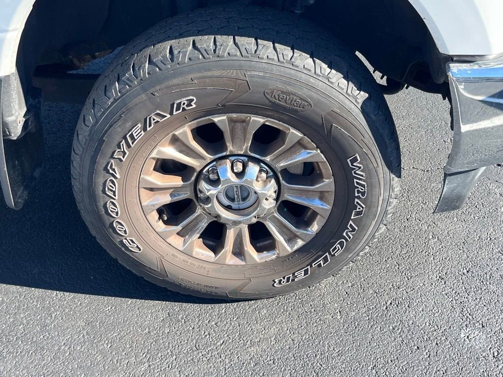 2017 Ford Super Duty F-250 SRW Lariat