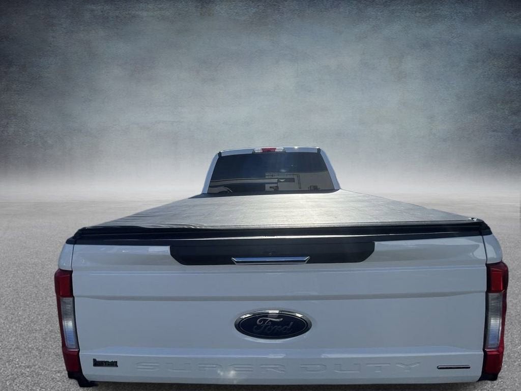 2017 Ford Super Duty F-250 SRW Lariat