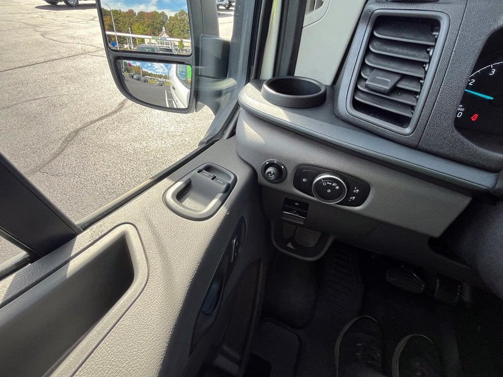 2025 Ford Transit Cargo Van Base