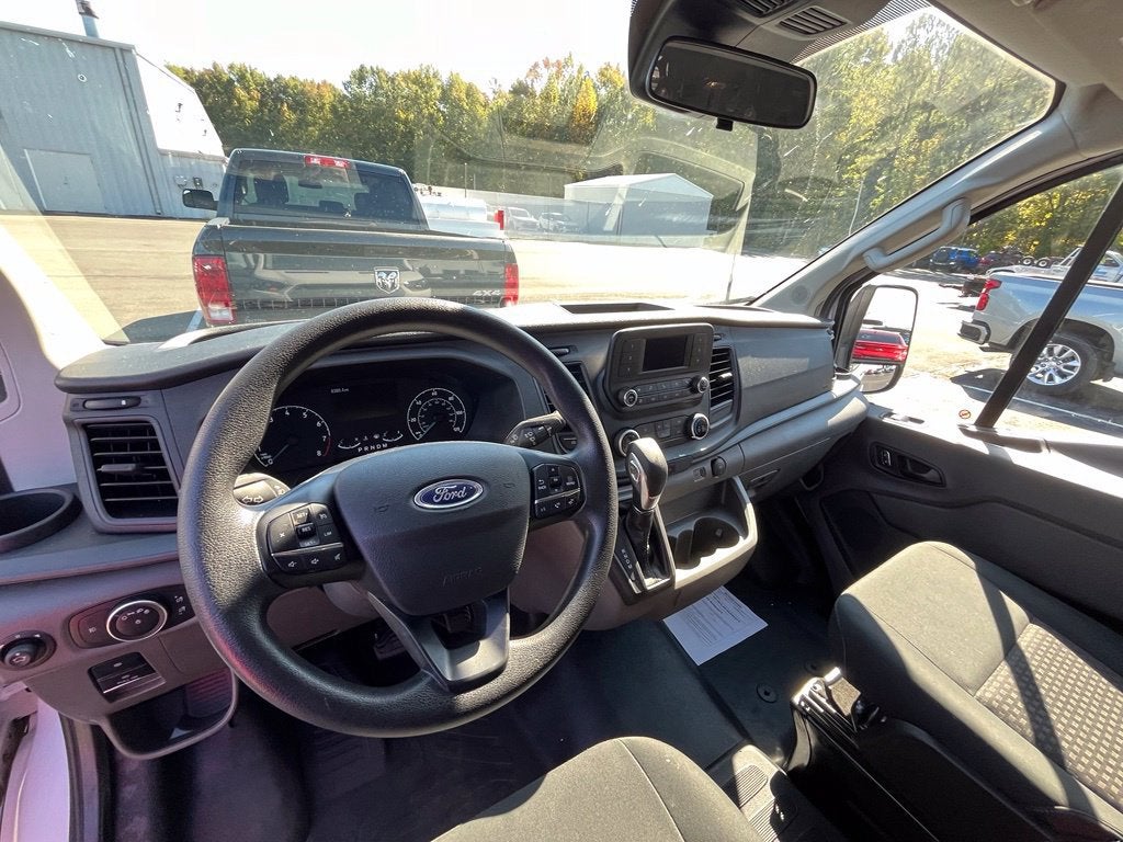 2025 Ford Transit Cargo Van Base