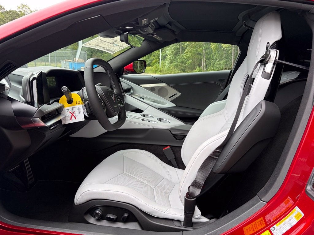 2027 Chevrolet Corvette Stingray 2LT