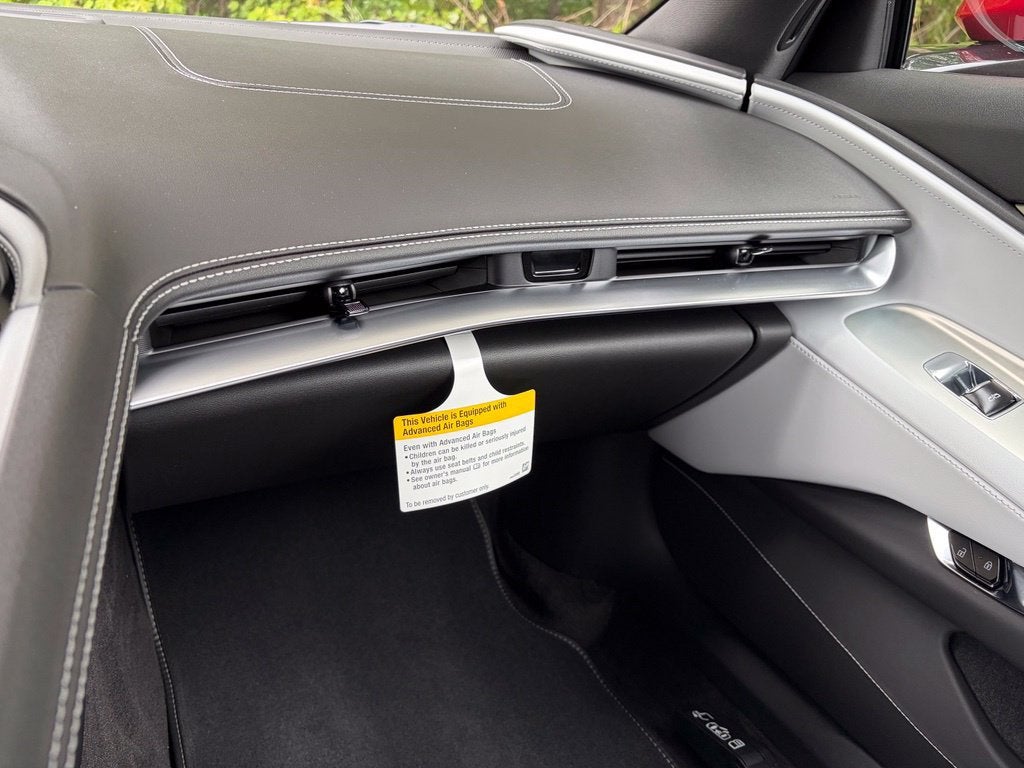 2027 Chevrolet Corvette Stingray 2LT