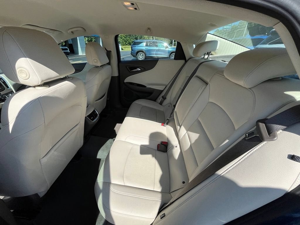 2024 Chevrolet Malibu 2LT