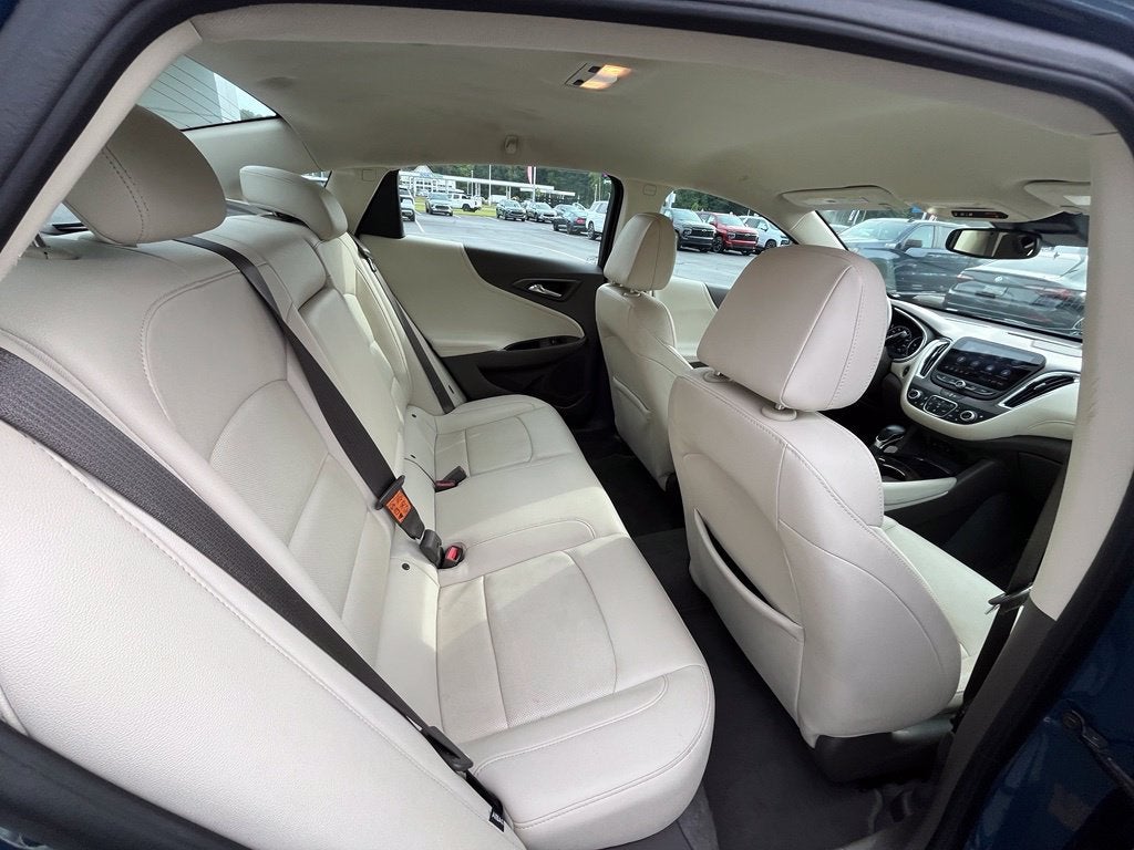 2024 Chevrolet Malibu 2LT