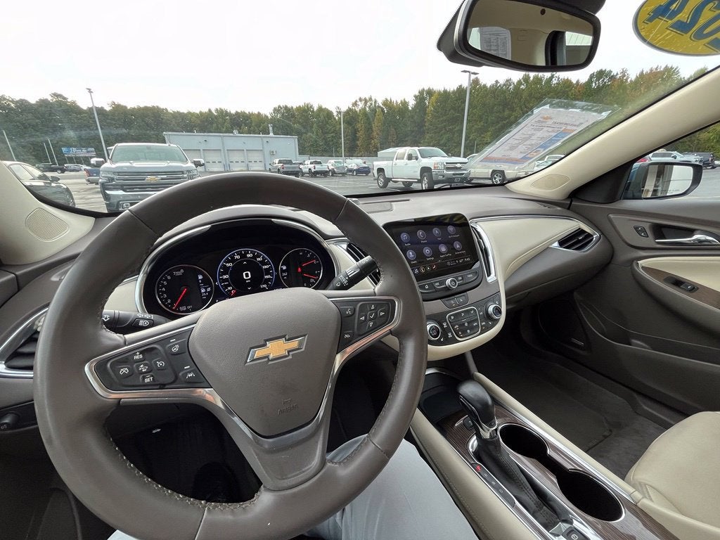 2024 Chevrolet Malibu 2LT