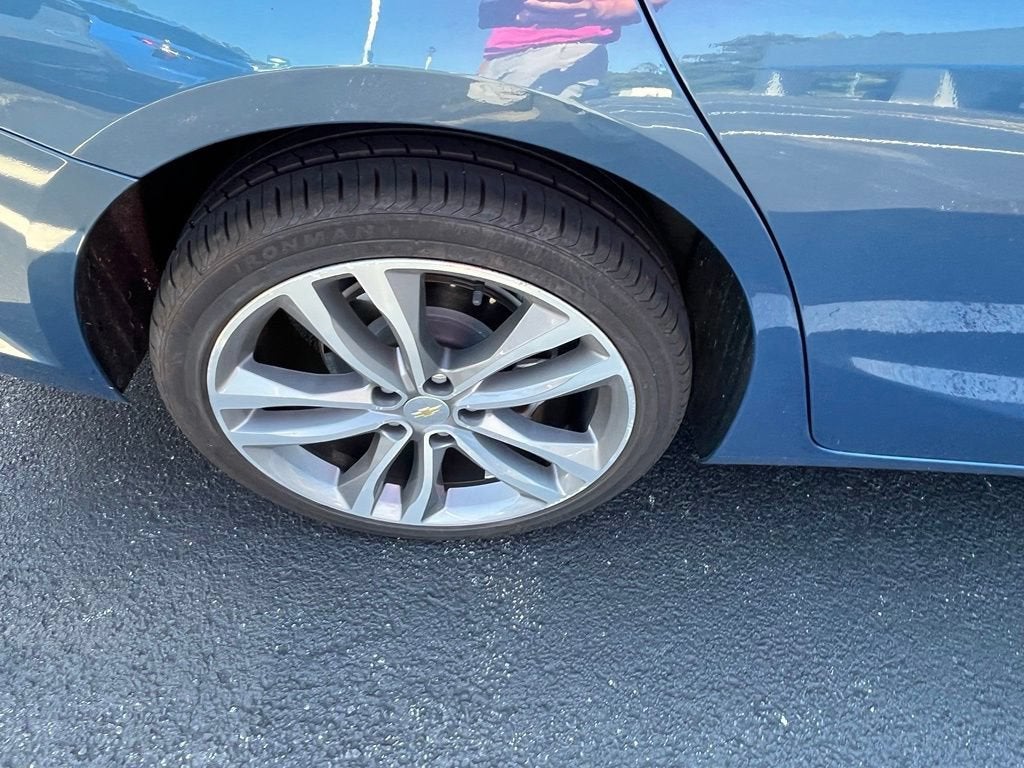 2024 Chevrolet Malibu 2LT