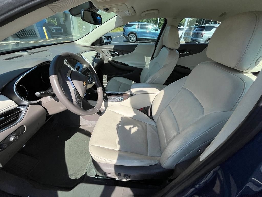 2024 Chevrolet Malibu 2LT