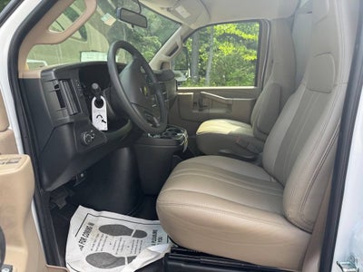2026 Chevrolet Express Cutaway 3500 1WT