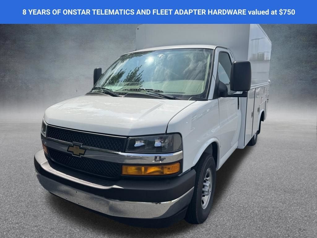 2026 Chevrolet Express Cutaway 3500 1WT