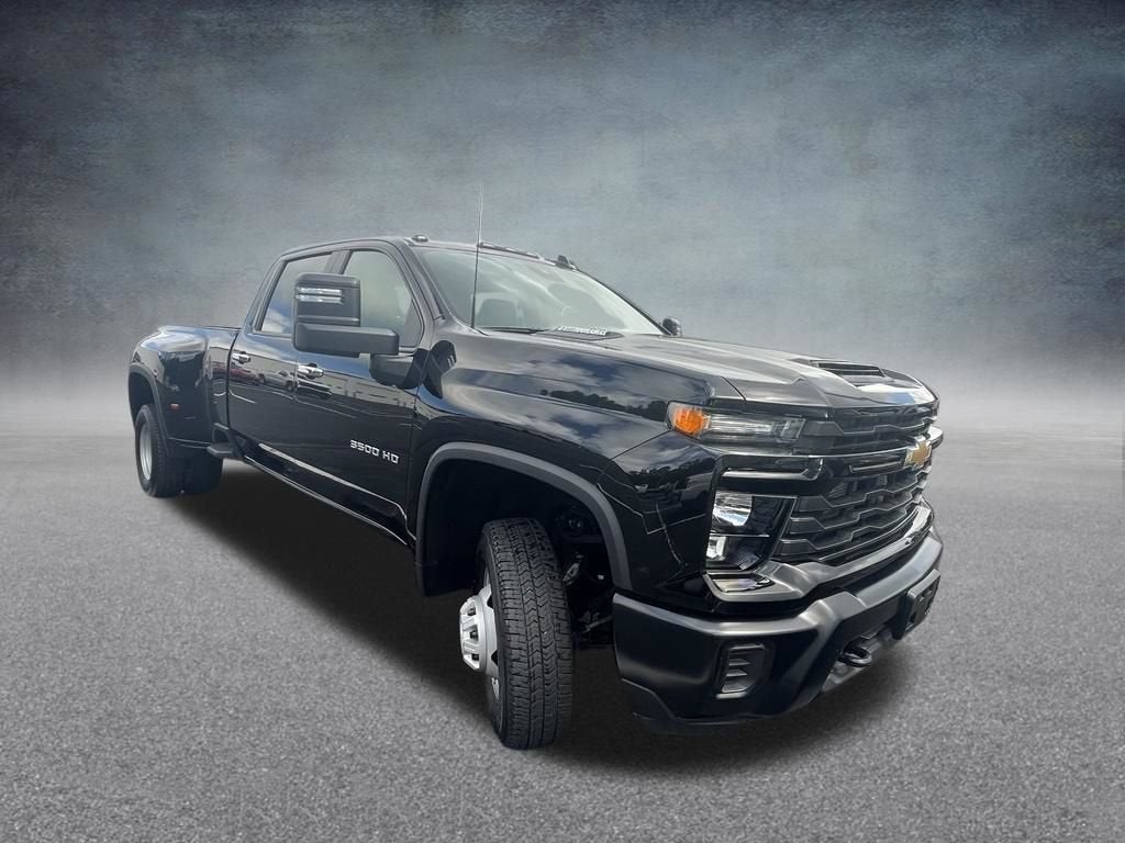 2025 Chevrolet Silverado 3500 HD WT DRW