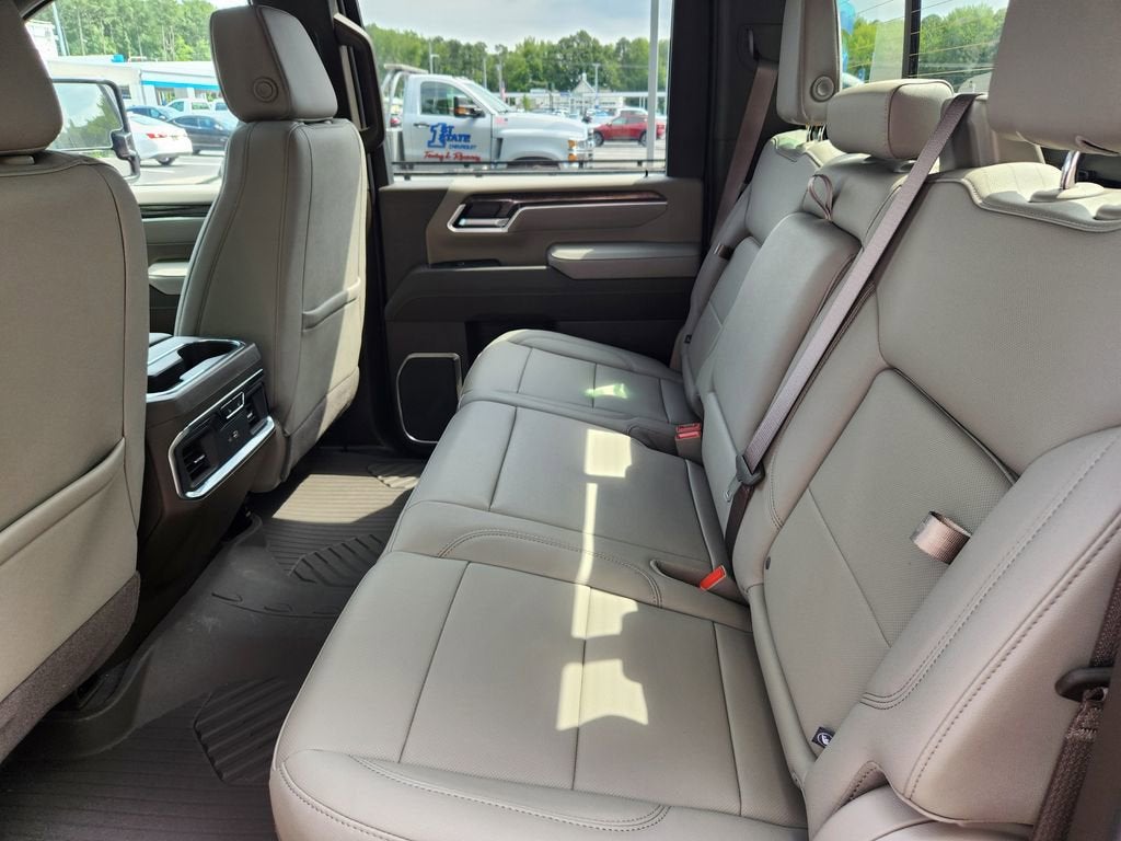 2025 Chevrolet Silverado 3500 HD LTZ