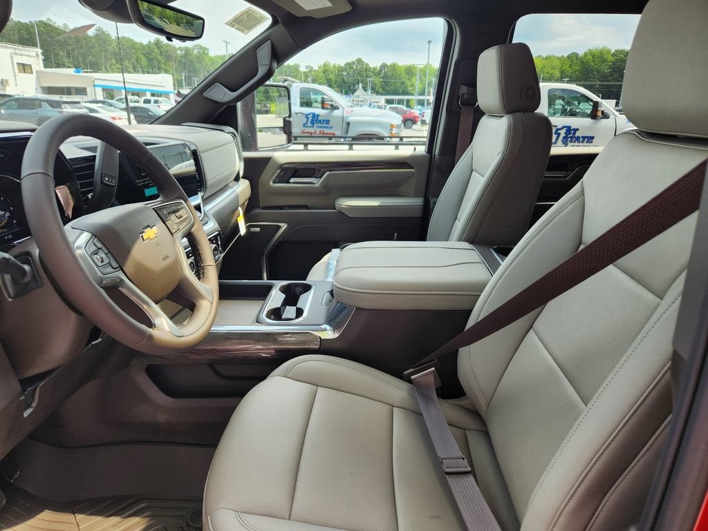 2025 Chevrolet Silverado 3500 HD LTZ