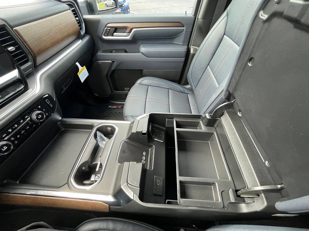 2026 Chevrolet Silverado 3500 HD High Country