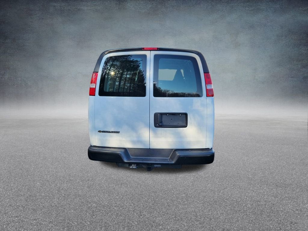 2025 Chevrolet Express Cargo 2500 WT
