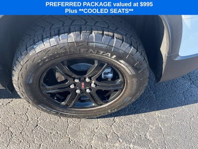 2023 GMC Acadia AT4