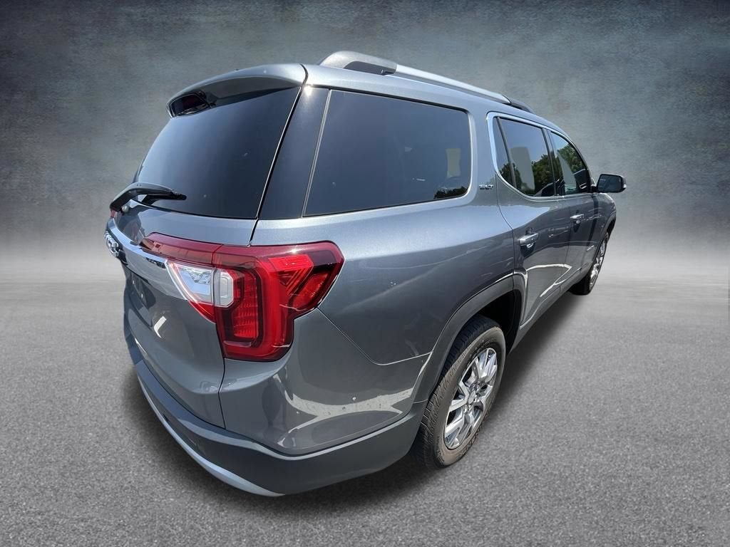 2022 GMC Acadia SLT