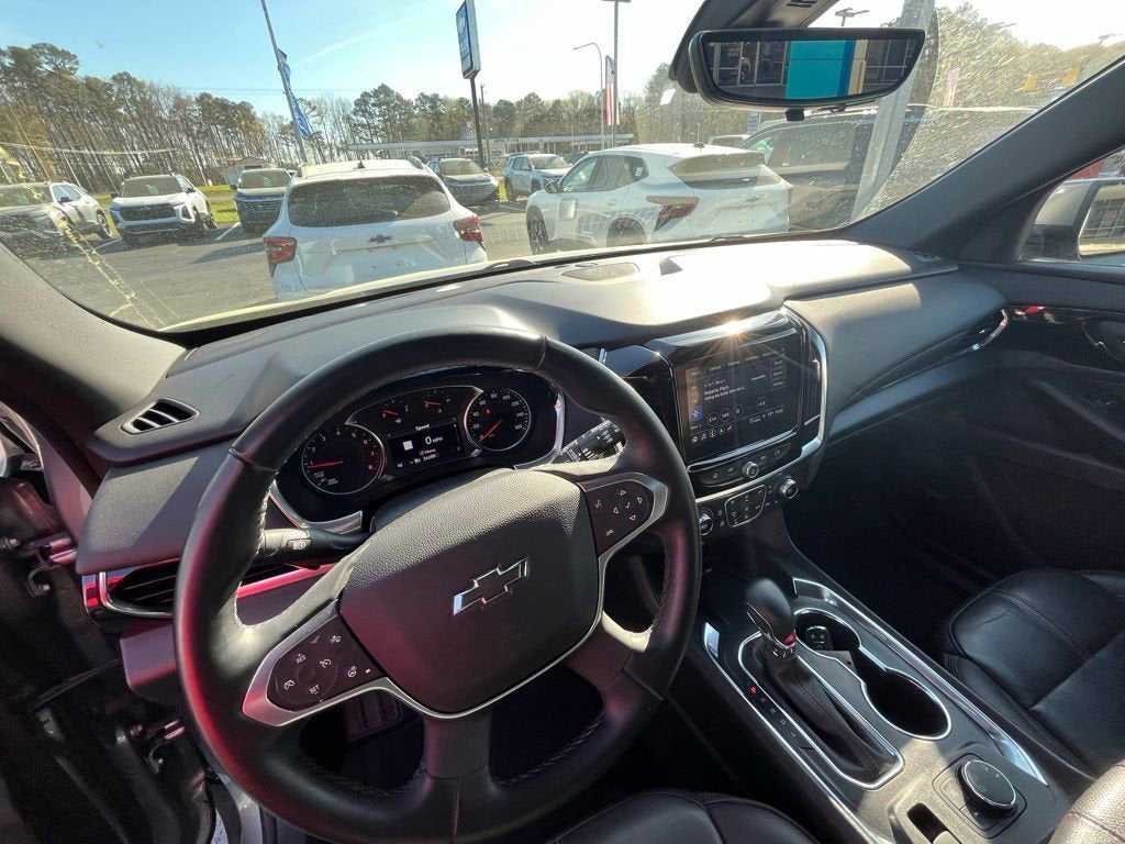 2023 Chevrolet Traverse RS