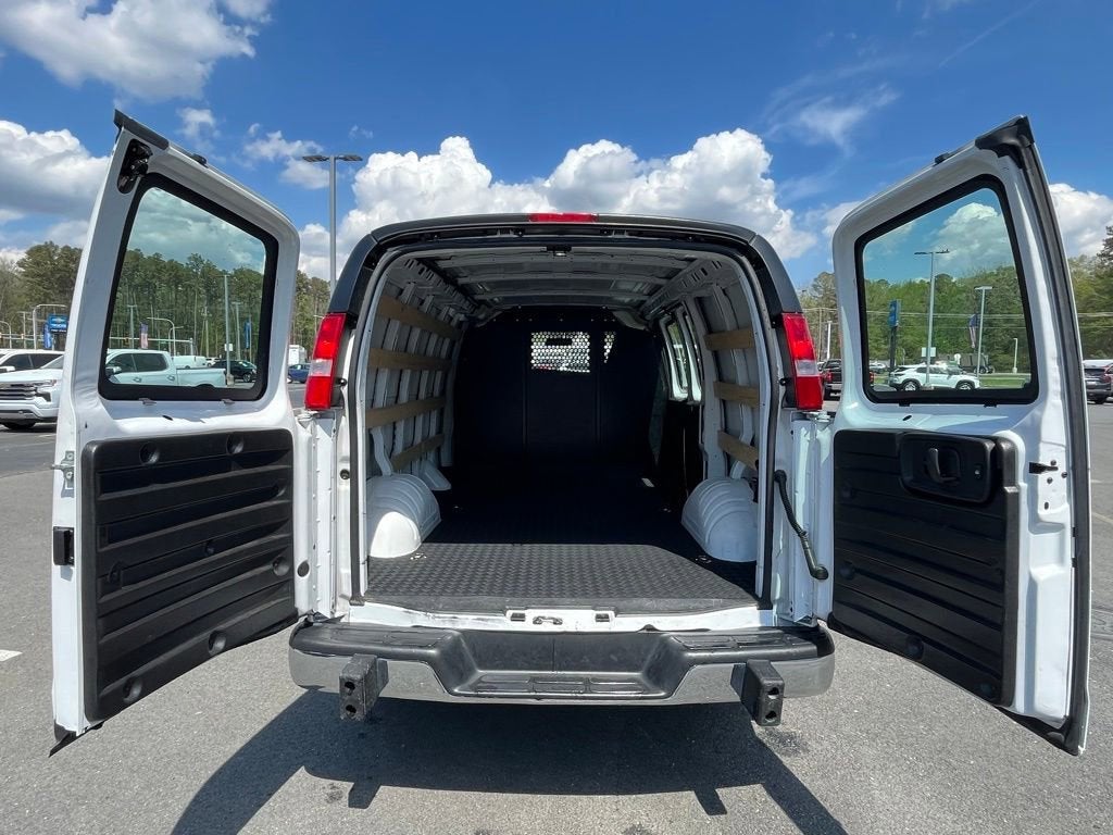 2024 GMC Savana Cargo 2500 Work Van