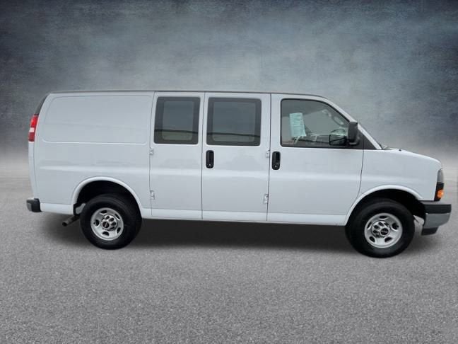 2024 GMC Savana Cargo 2500 Work Van