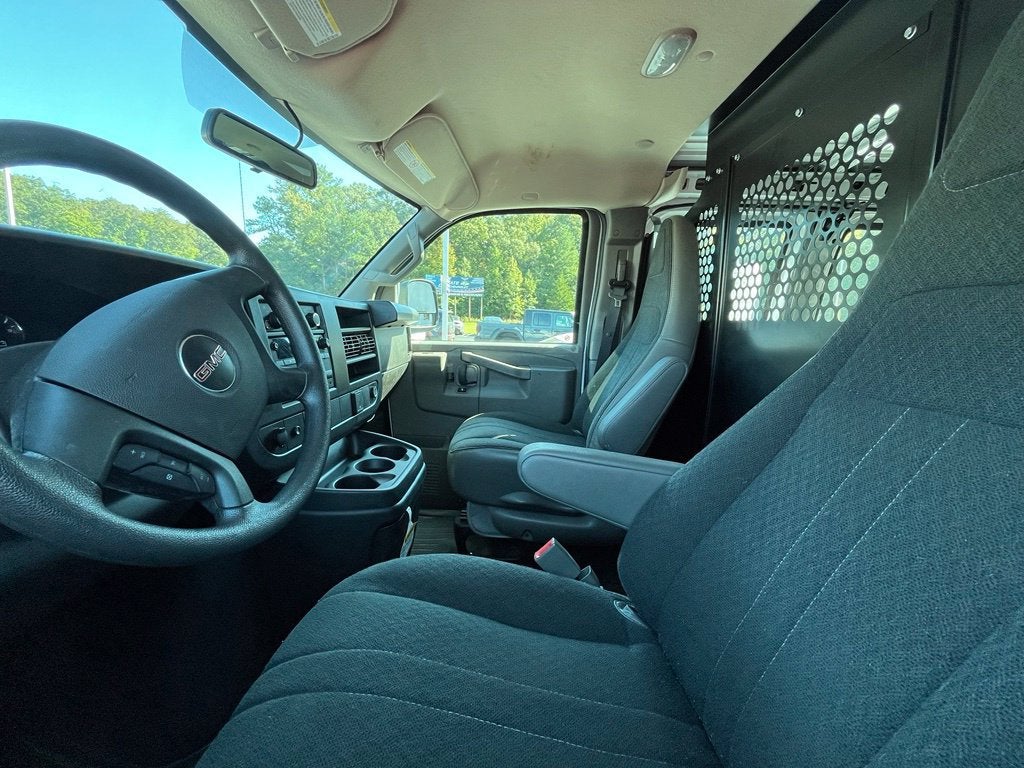 2025 GMC Savana Cargo Work Van