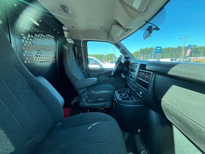2025 GMC Savana Cargo Work Van