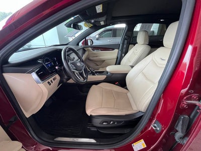 2018 Cadillac XT5 Luxury AWD