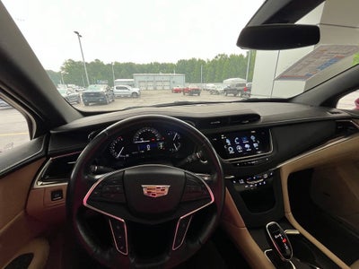 2018 Cadillac XT5 Luxury AWD