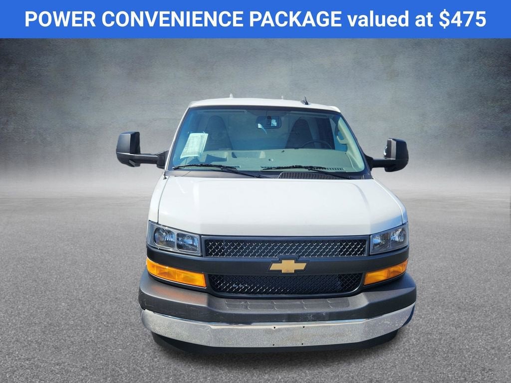 2025 Chevrolet Express Cutaway 3500 1WT