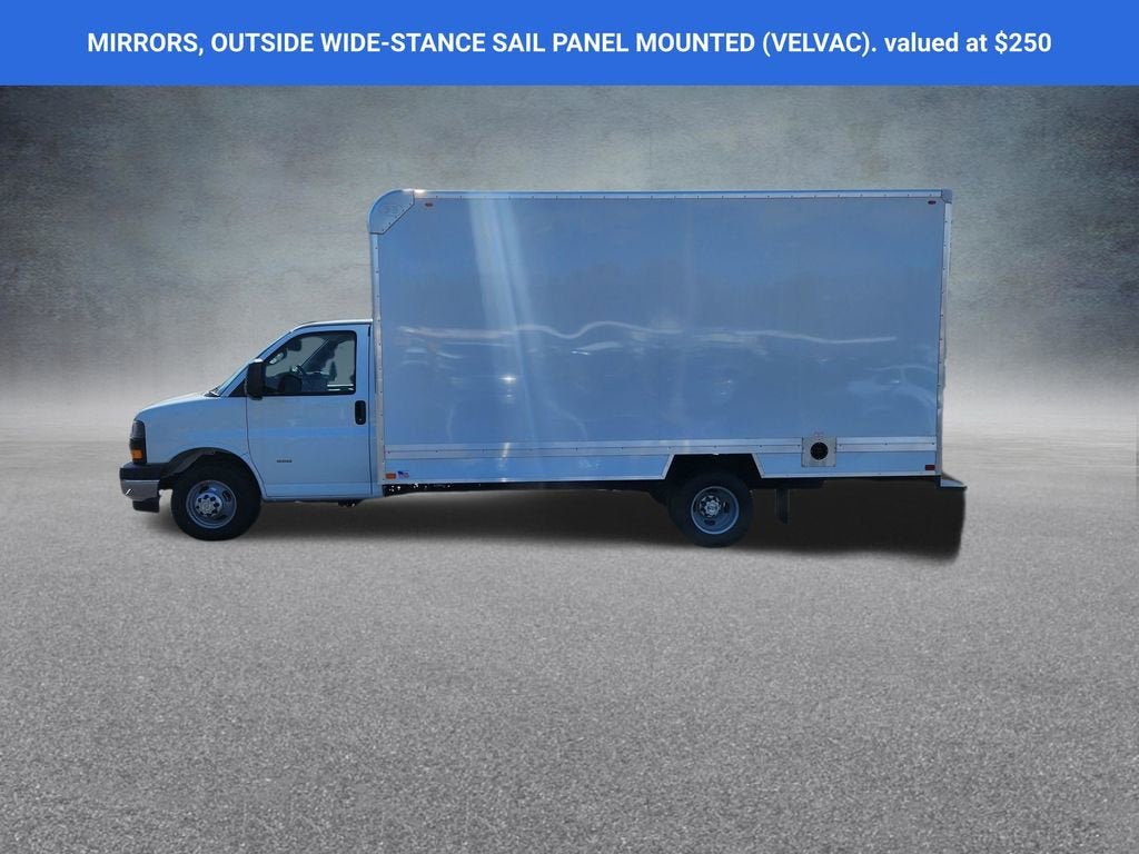 2025 Chevrolet Express Cutaway 3500 1WT