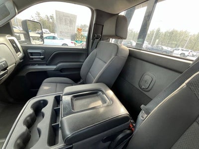 2020 Chevrolet Silverado 6500 HD LT