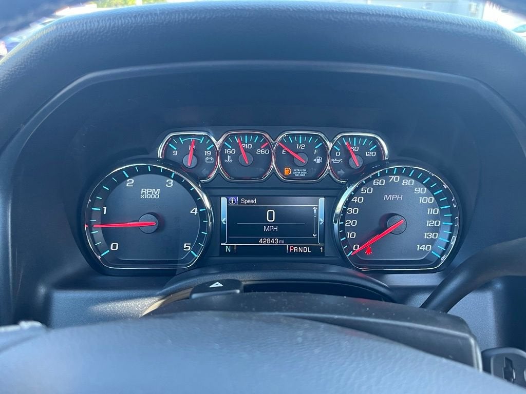 2019 Chevrolet Silverado 6500 HD LT