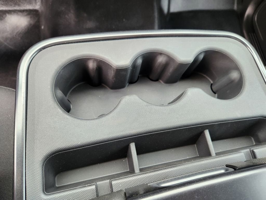 2025 Chevrolet Silverado 6500 HD LT