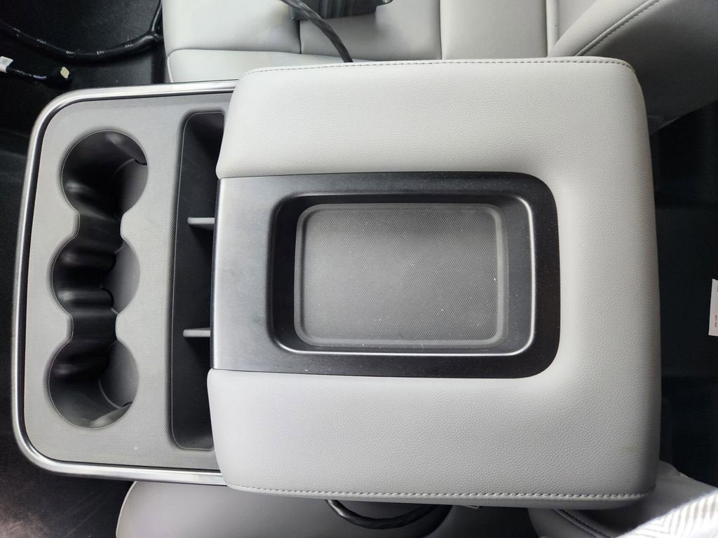 2025 Chevrolet Silverado 6500 HD Work Truck