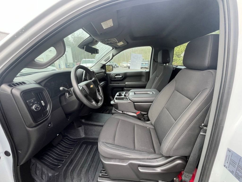 2025 Chevrolet Silverado 1500 WT