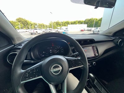 2024 Nissan Kicks SV Xtronic CVT