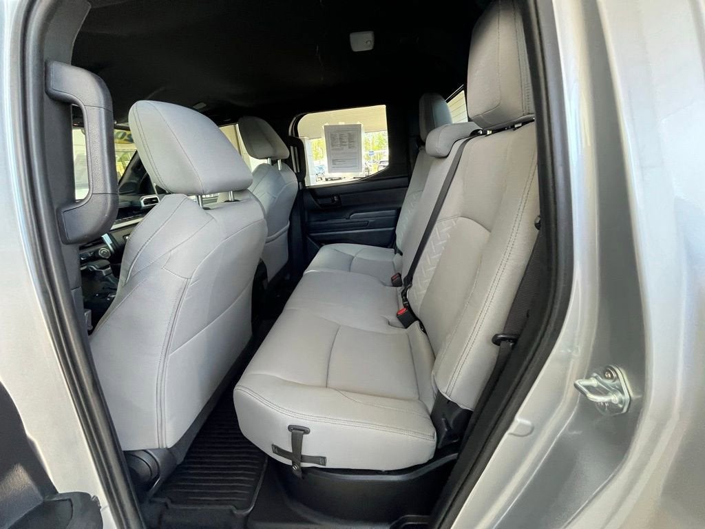 2024 Toyota Tacoma 4WD SR5