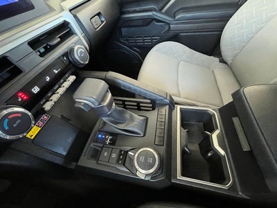2024 Toyota Tacoma 4WD SR5