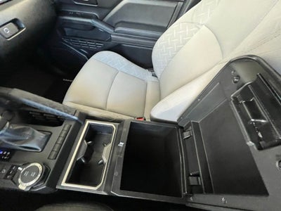2024 Toyota Tacoma 4WD SR5