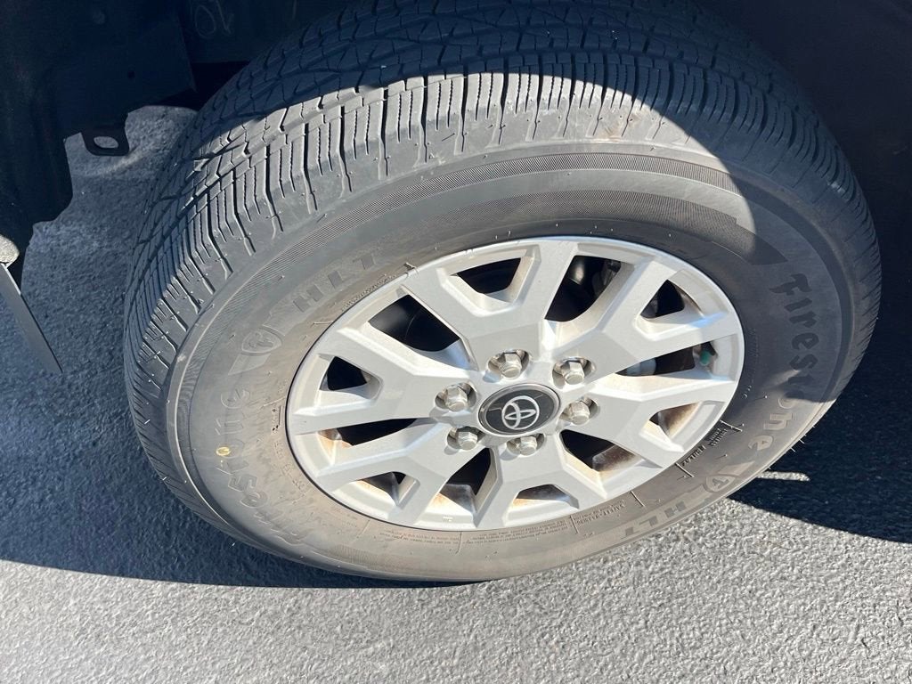 2024 Toyota Tacoma 4WD SR5