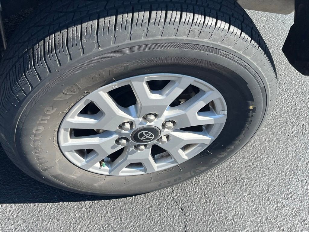 2024 Toyota Tacoma 4WD SR5