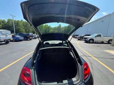 2016 Volkswagen Beetle 1.8T Wolfsburg Edition