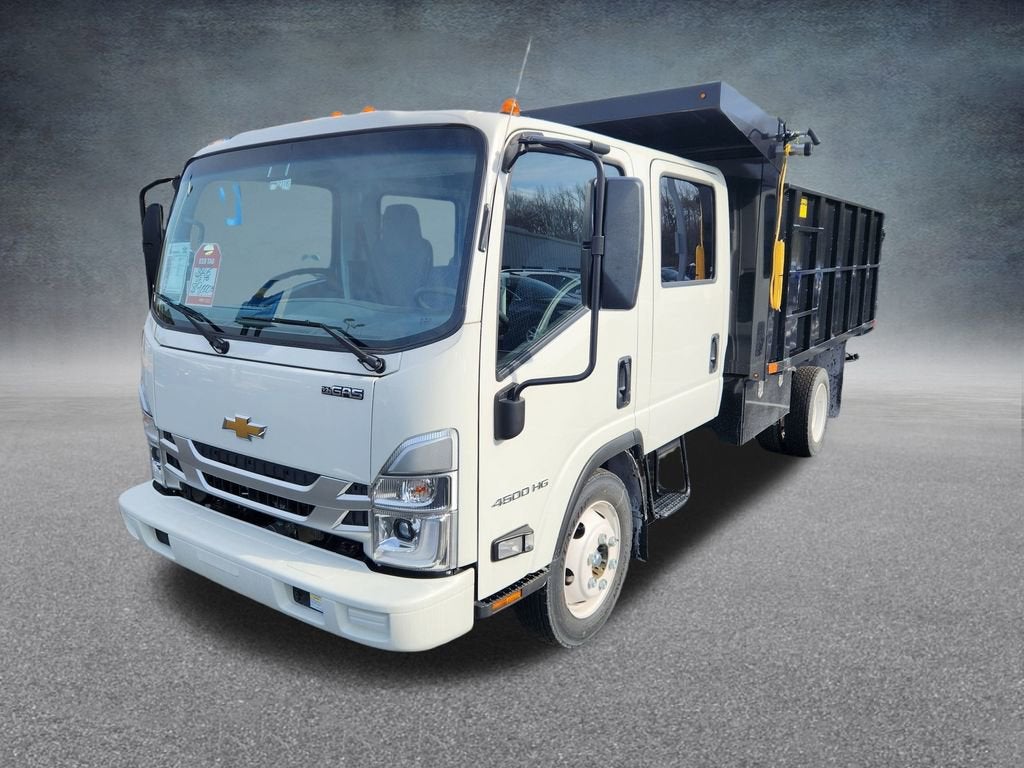 2025 Chevrolet Low Cab Forward 4500 Base