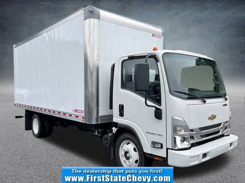 2025 Chevrolet Low Cab Forward 4500 Base