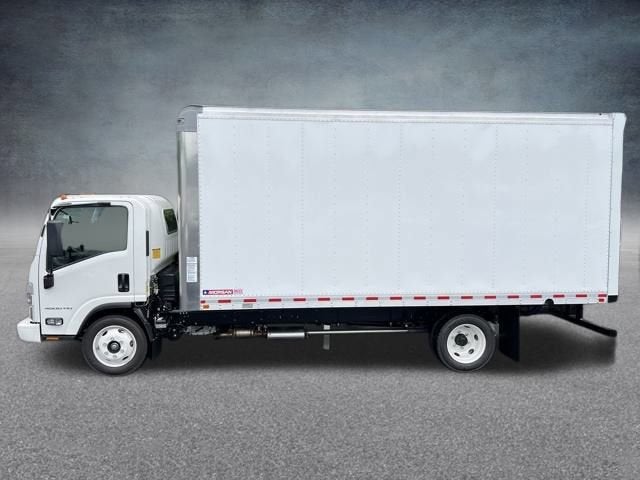 2025 Chevrolet Low Cab Forward 4500 Base