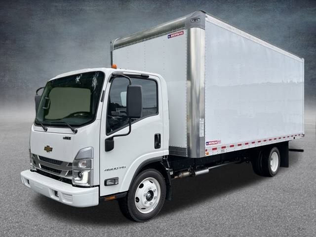 2025 Chevrolet Low Cab Forward 4500 Base