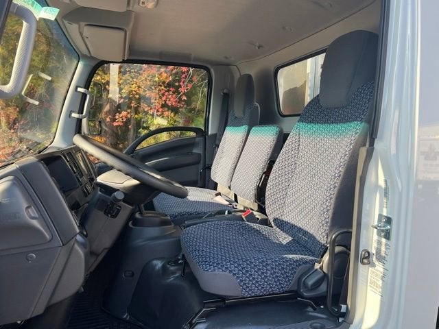 2025 Chevrolet Low Cab Forward 4500 Base