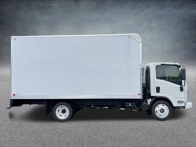 2025 Chevrolet Low Cab Forward 4500 Base