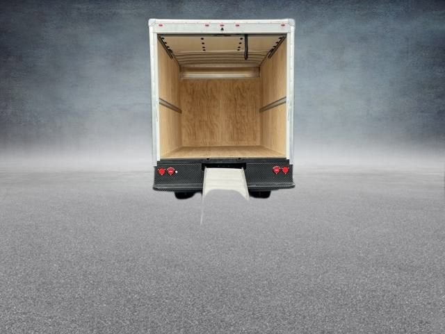 2025 Chevrolet Low Cab Forward 4500 Base